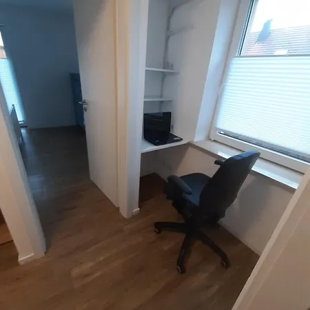 Erdgeschoss 75 M2 Grosser Parkplatz Wlan Terrasse 30 M2 Uebernachtung * Talheim (Tuttlingen)