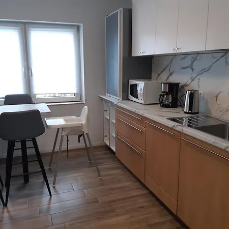 Erdgeschoss 75 M2 Grosser Parkplatz Wlan Terrasse 30 M2 Uebernachtung Lejlighed *